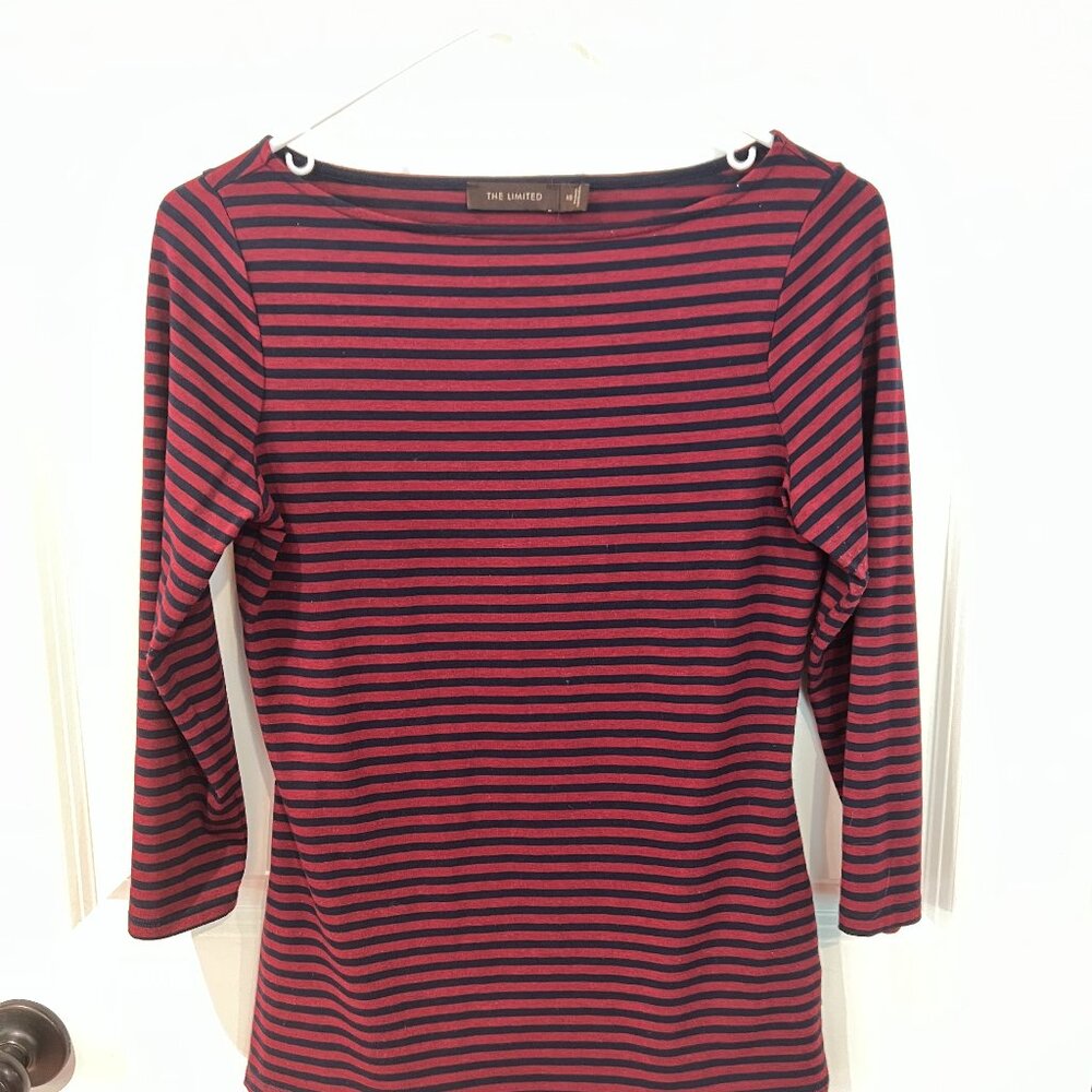 Limited Blue and Red Stripe 3/4 shirt